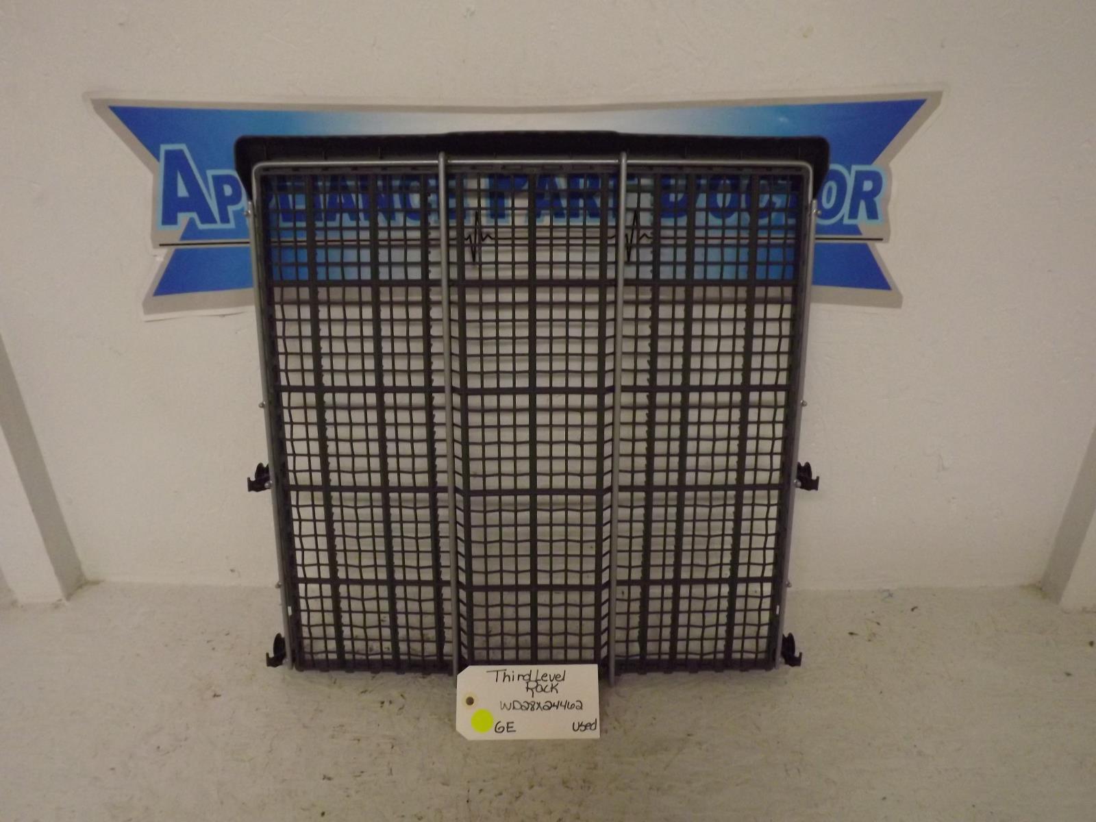 GE Dishwasher WD28X24462 Third Level Rack Used GE Dishwasher WD28X24462 Third Level Rack Used